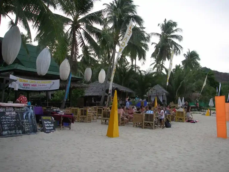 Thong Nai Pan Noi Beach Restaurants