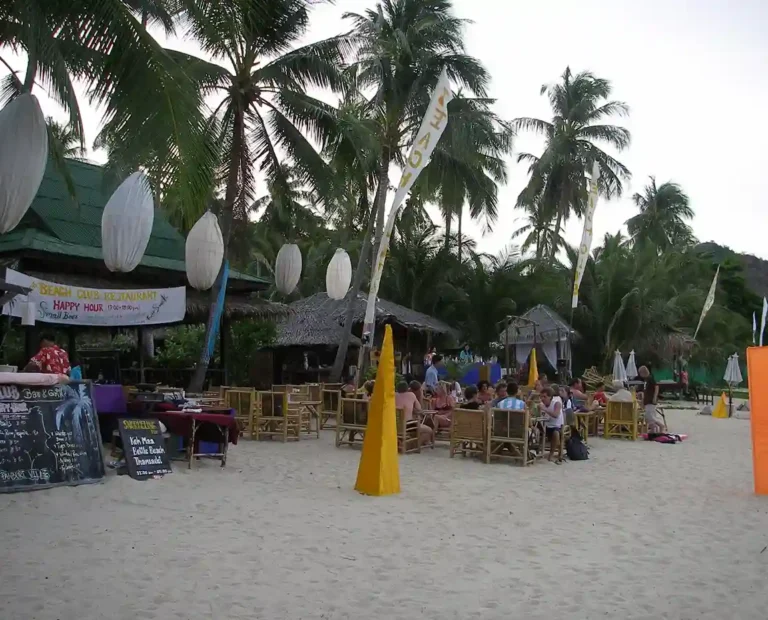Thong Nai Pan Noi Beach Restaurants
