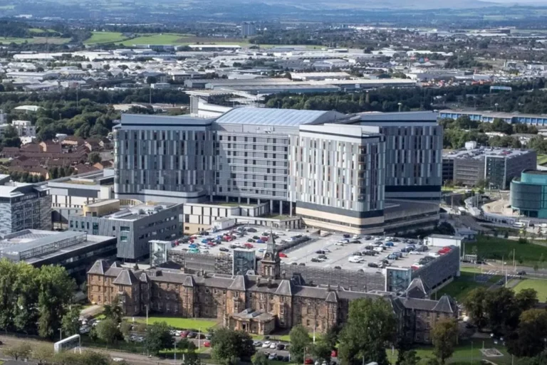 queen elizabeth hospital glasgow