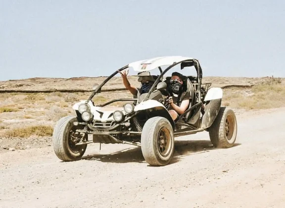 Top 5 Dune Buggy Tours in Dubai