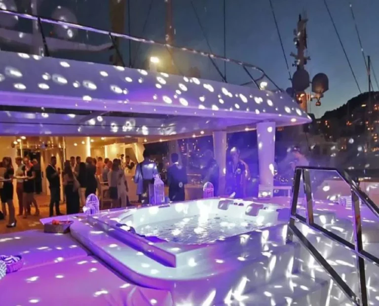 Yacht Rental for Corporate Events in Dubai