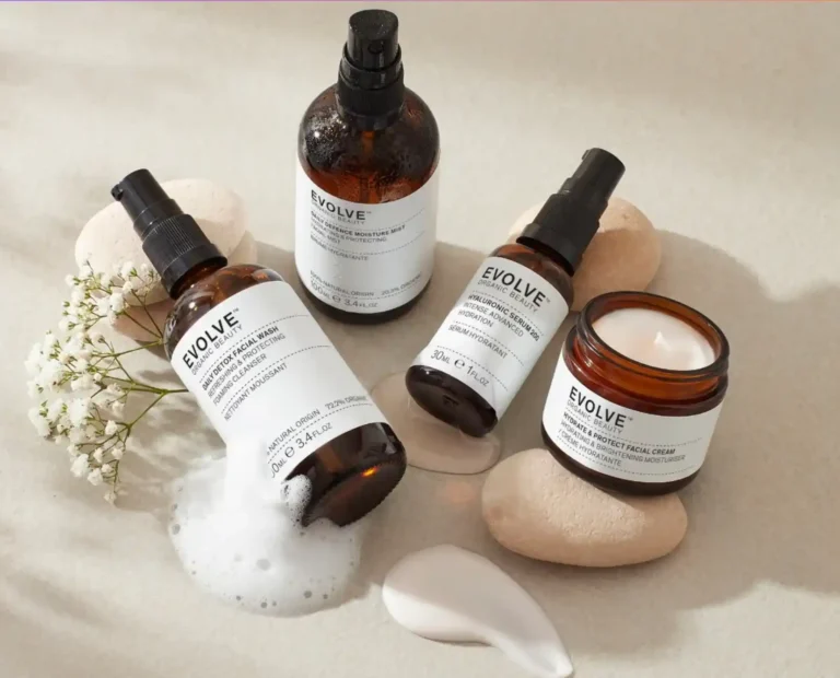 Custom Cosmetic Boxes UK for Natural & Organic Skincare