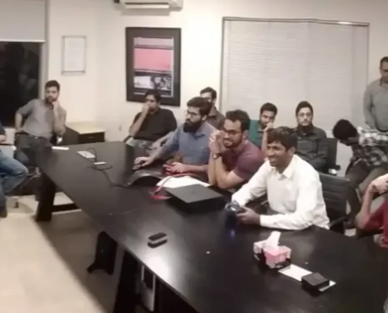 What Experts Say About Dhanote IT Park Software House