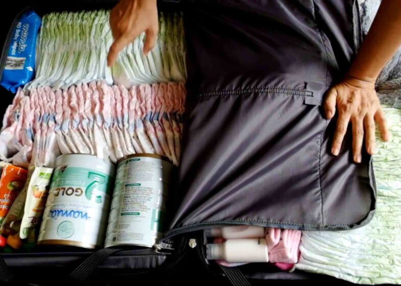 How to Pack a Baby Bag for a Long Flight