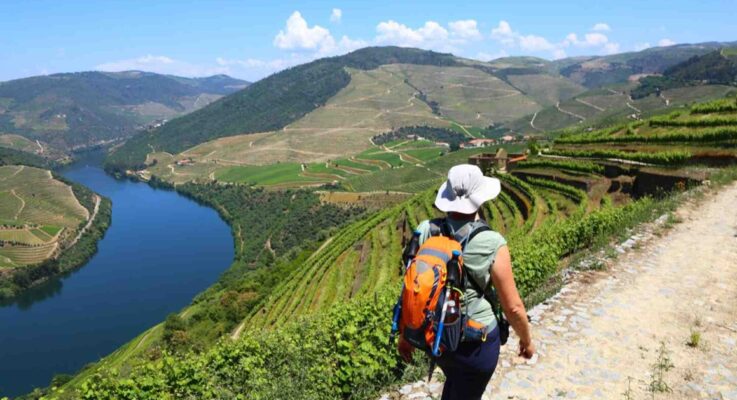 Trail Guide — Hiking Near Porto: Routes, Distance & Tips